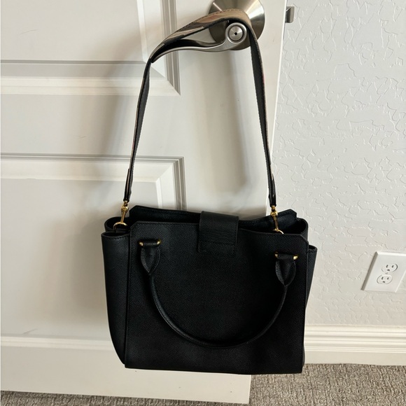 Burberry soft grain leather handbag - Picture 4 of 7